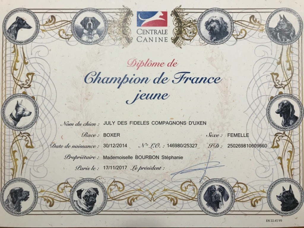 July Championne de France Jeune !!!